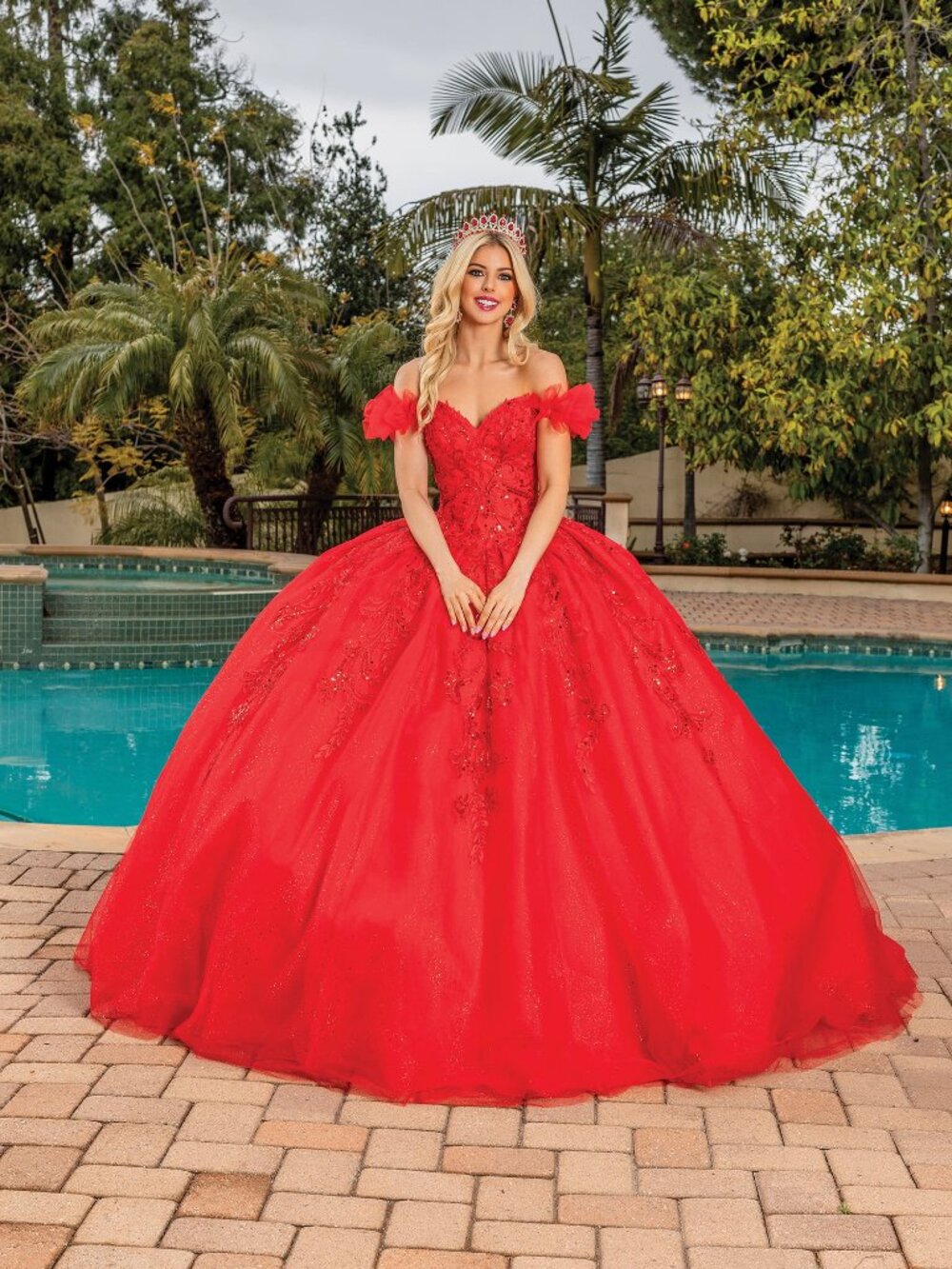 NEW RED Evening Gown Floor Length Formal Elegant Stunning 1834